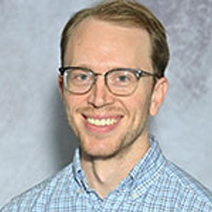 Warren Hearnes headshot