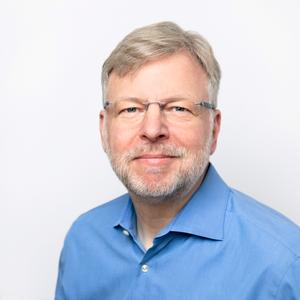 Stefan E. Karisch